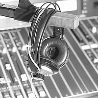 Listing of Saskatchewan Wedding DJ's in Regina, Saskatoon, and Moose Jaw